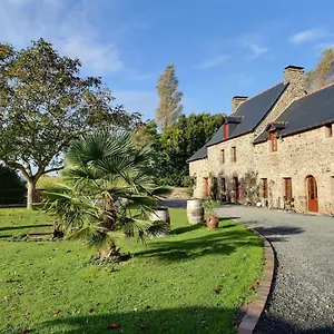  Bed & Breakfast Le Pont De La Baie Frankrijk